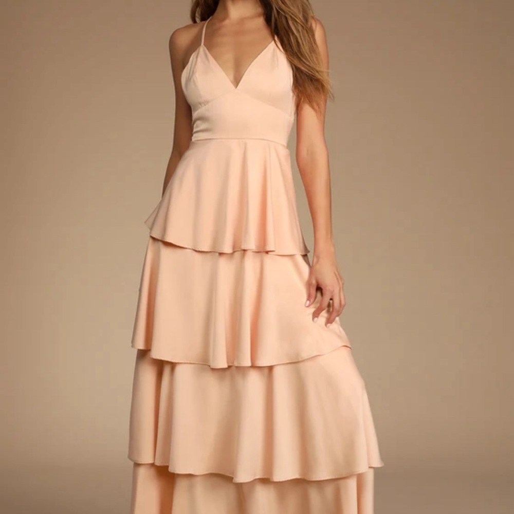 Peach v-neck gown - NEVER WORN